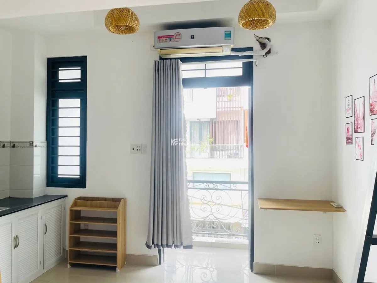 CHDV 6 lầu hẻm 416 Dương Quảng Hàm DTS 650m2 ngang 5m 16PN TN 100tr sát Bình Thạnh 27 tỷ