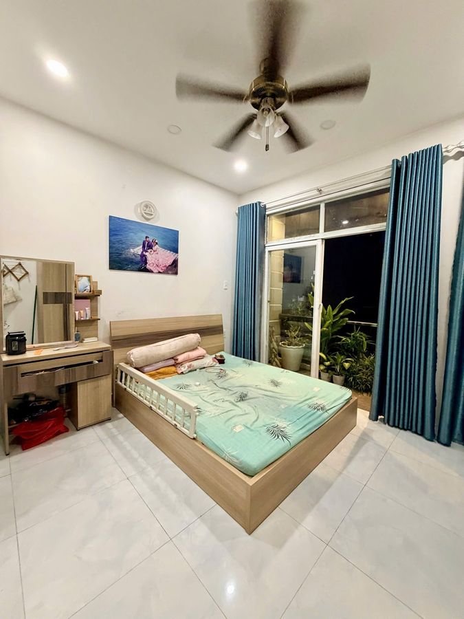  NHÀ ĐẸP  CÁCH MT NGUYỄN THỊ TÚ 500m, CÁCH CHỢ BÌNH THÀNH 10M. 60M2