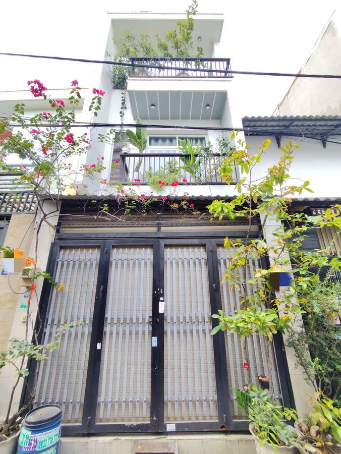 NHÀ ĐẸP CÁCH MT NGUYỄN THỊ TÚ 500m, CÁCH CHỢ BÌNH THÀNH 10M. 60M2