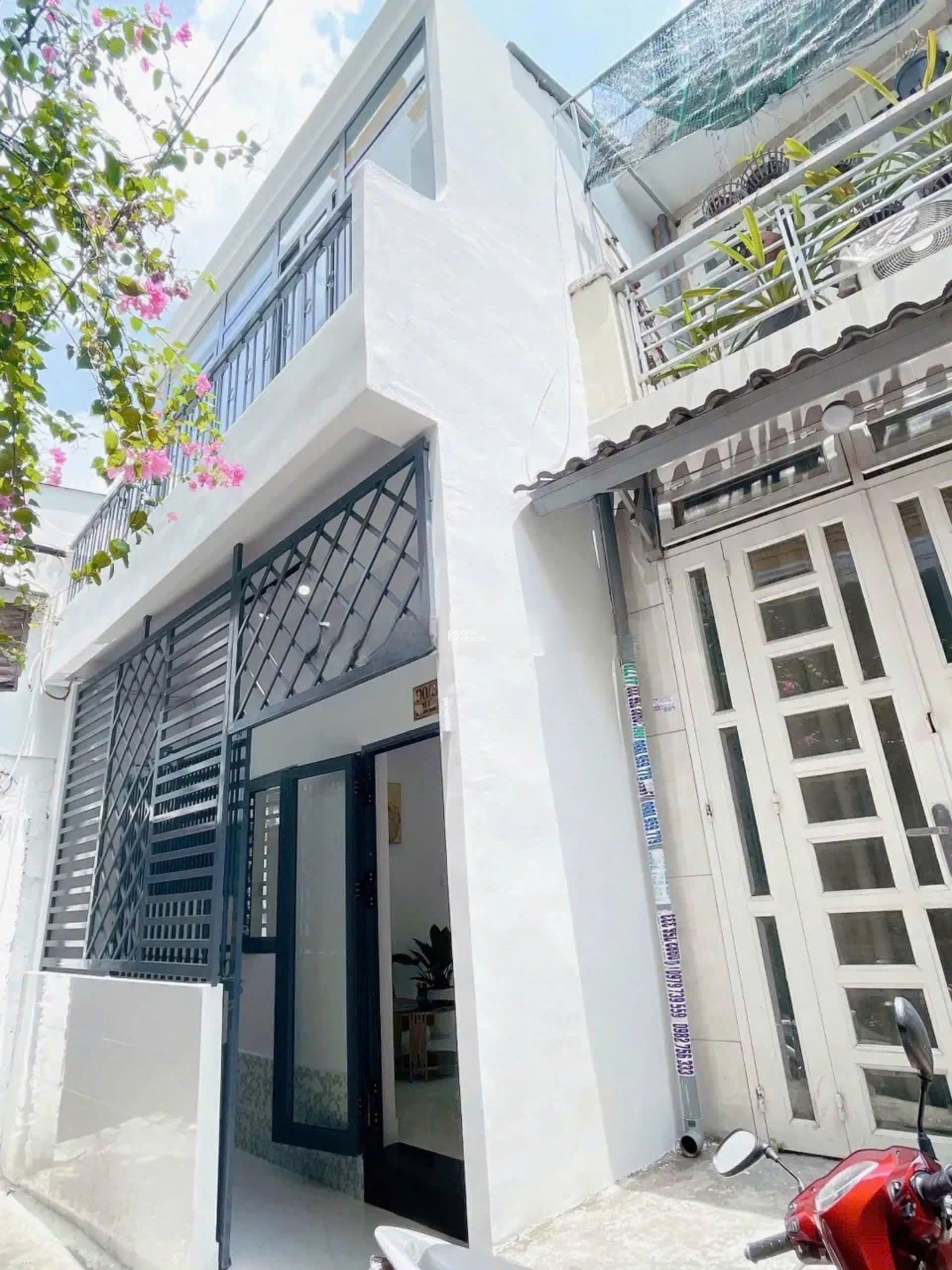 Bán nhà hẻm 1 sẹc DT 38m2 ở Vũ Tùng, P2, Bình Thạnh giá chỉ 1tỷ750tr. Nhà SHR hoàn công đủ