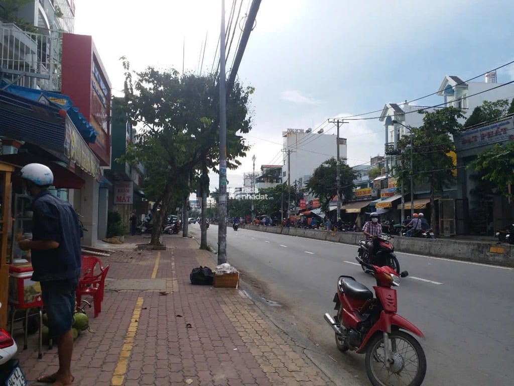  BÁN NHÀ MẶT TIỀN KINH DOANH SẦM UẤT  PHAN VĂN HỚN, QUẬN 12
