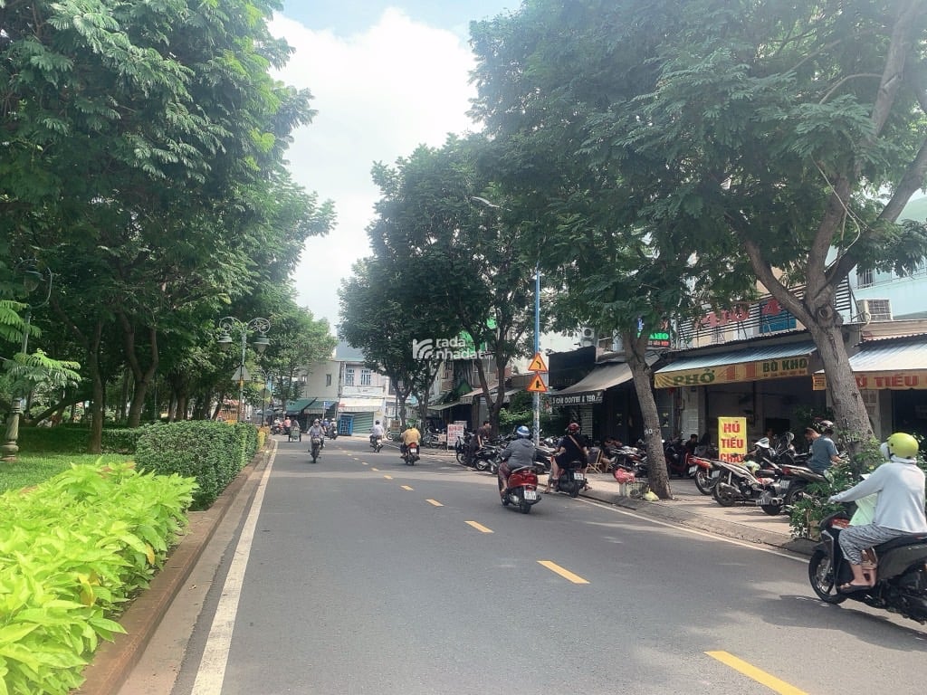 NHÀ LÒ GỐM, 119M2, NGANG 5M, 10 TỶ