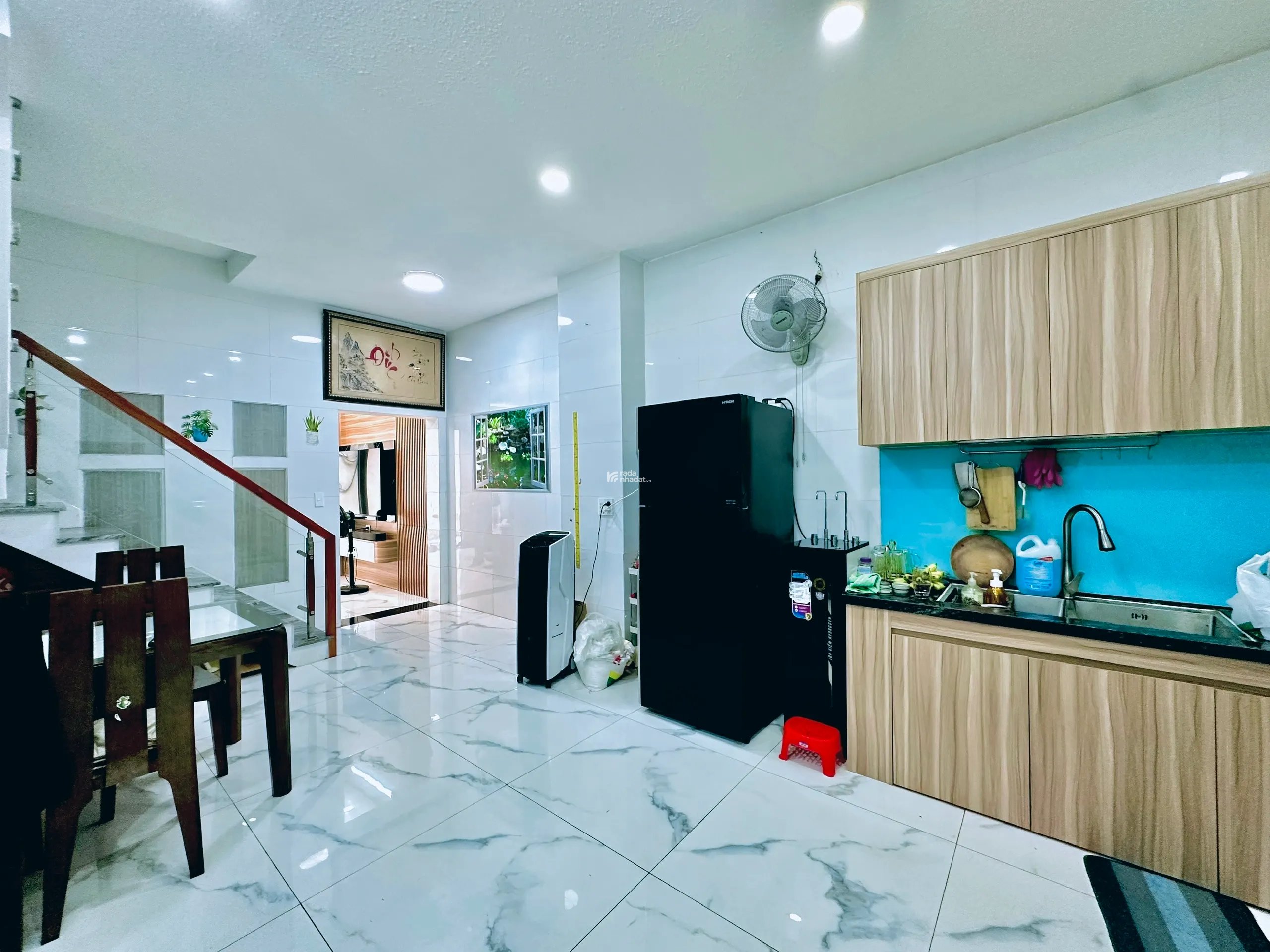 NHÀ MỚI ĐẸP - CÁCH HẺM XE HƠI CHỈ 2 CĂN - GẦN 70M2- NGANG 4.05M - KHU VIP GẦN EMART 2 GÒ VẤP