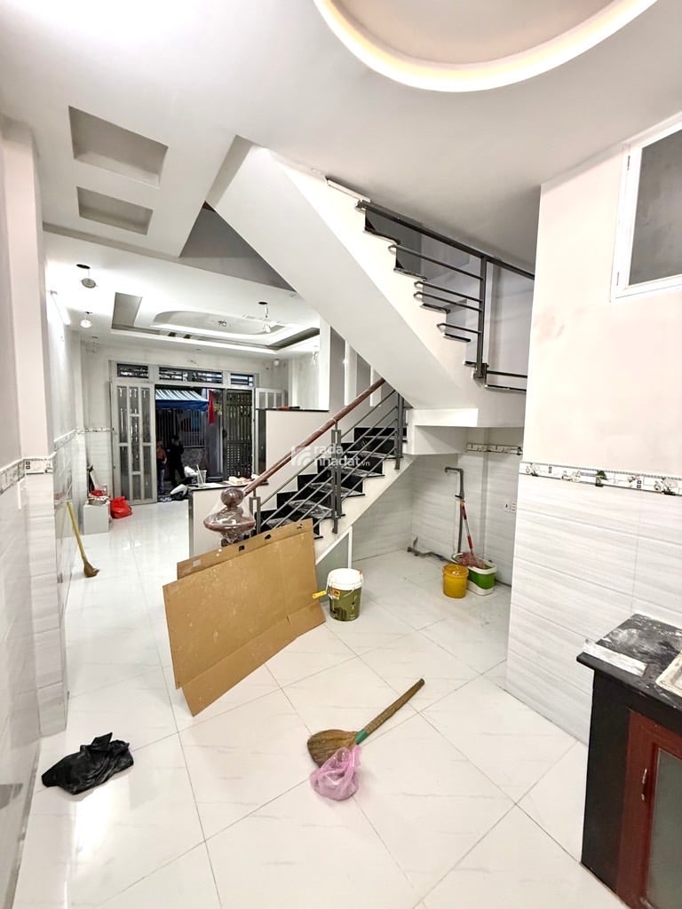  NHÀ ĐẸP  VÀO Ở NGAY - BÌNH TÂN GIÁP TÂN PHÚ - 36M2 2PN - HXH TỚI NHÀ 