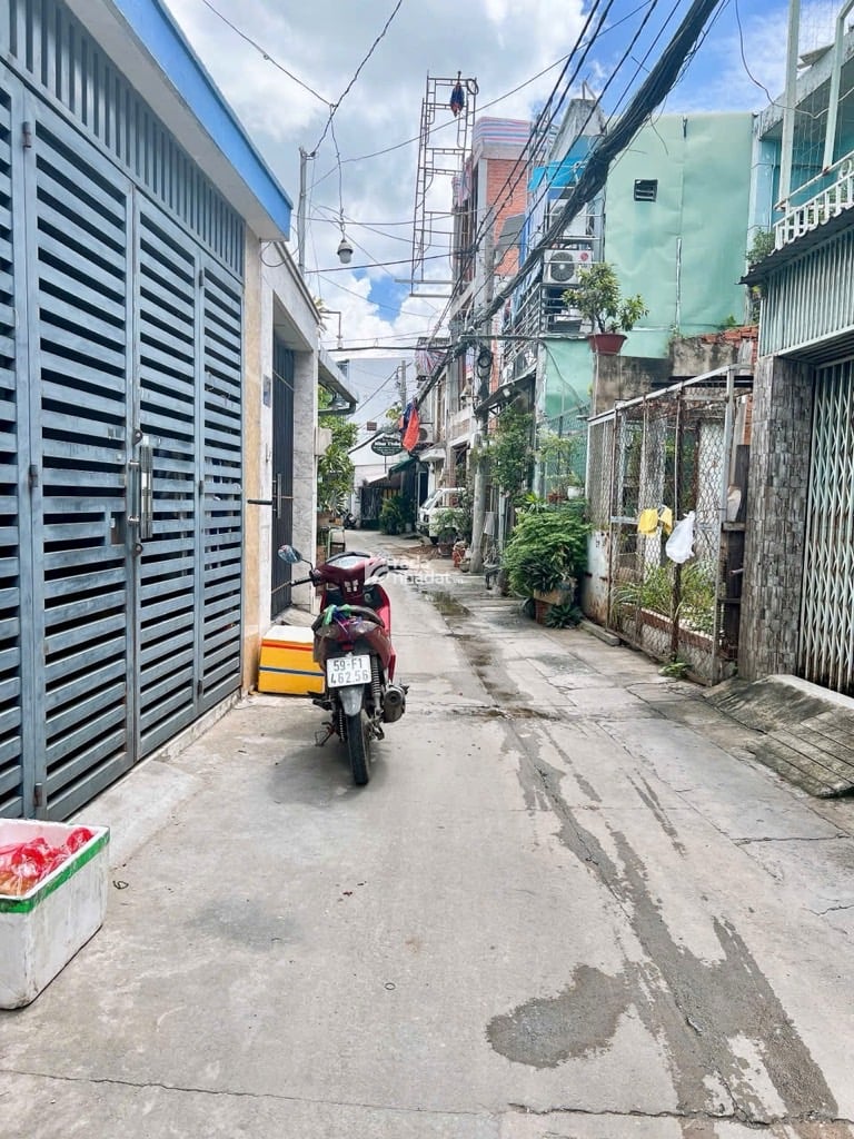 BÁN NHÀ 2 TẤM QUANG TRUNG P10 GÒ VẤP,3PN, FULL NỘI THẤT, NHỈNH 4 TỶ