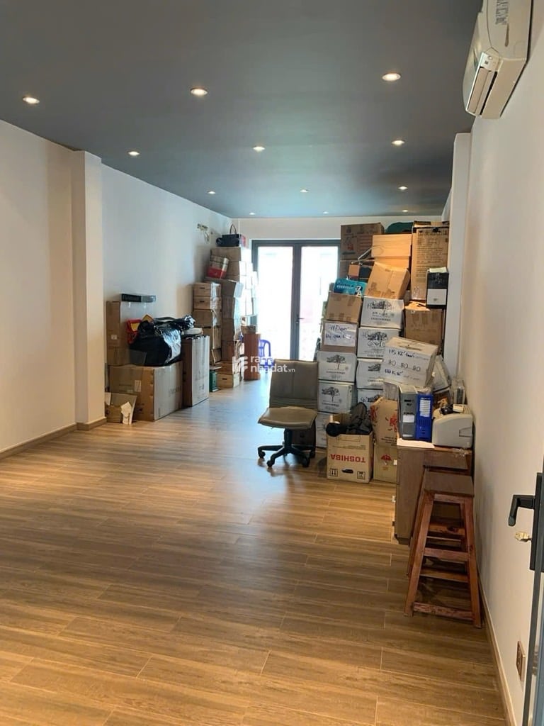 BÁN NHÀ MẶT TIỀN BÌNH TÂN 95M2 4 TẦNG CÓ THANG MÁY 13.8 TỶ GẦN AEON TÂN PHÚ