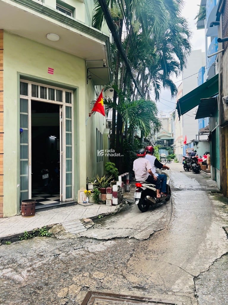 BÁN NHÀ CĂN GÓC ĐƯỜNG HỒNG BÀNG QUẬN 6 - 51M2 - 2 TẦNG