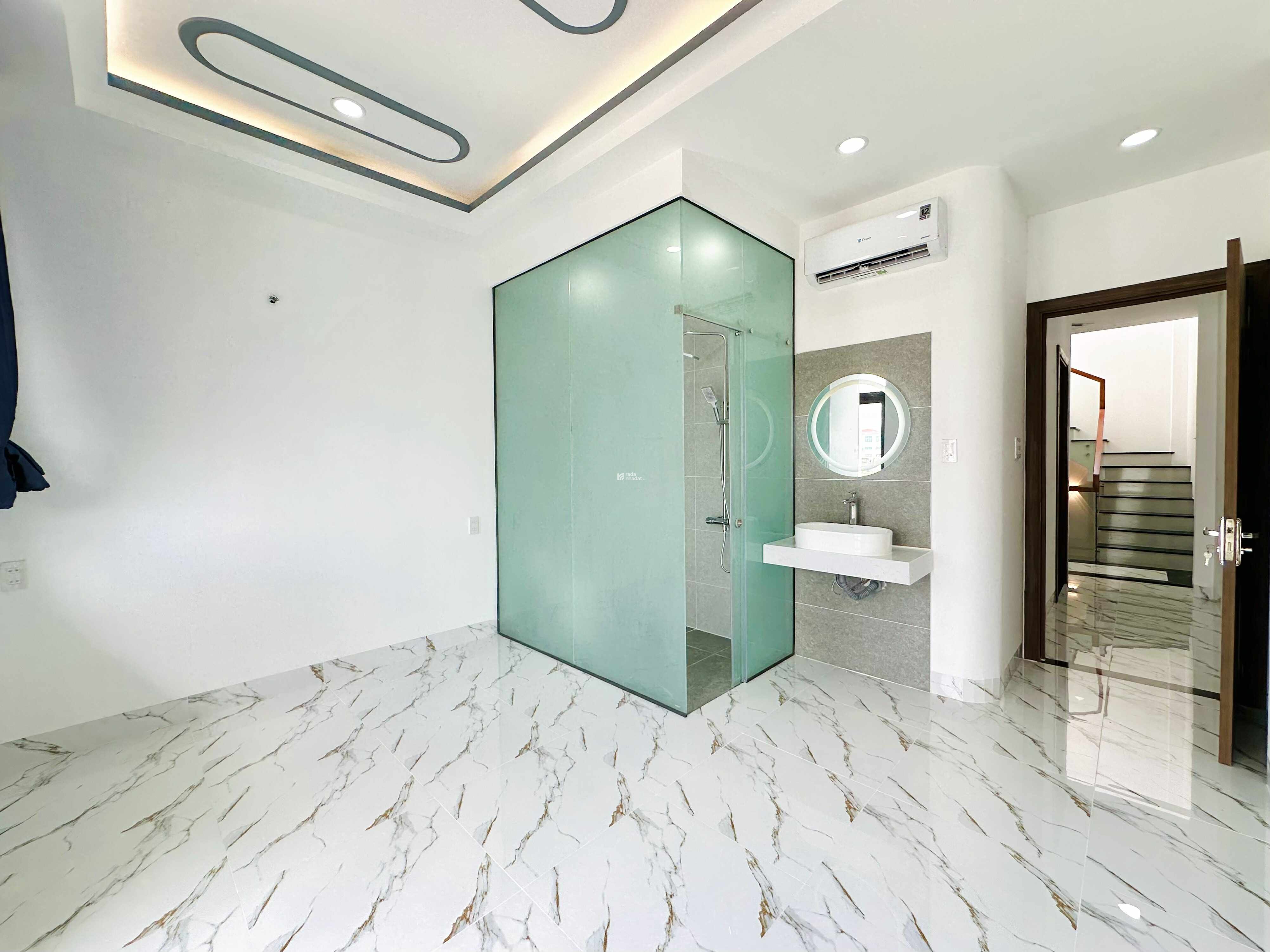 CỰC HIẾM! MẶT TIỀN GÒ VẤP - 6 TẦNG THANG MÁY - SỔ MỚI 2025 - 15.5 TỶ