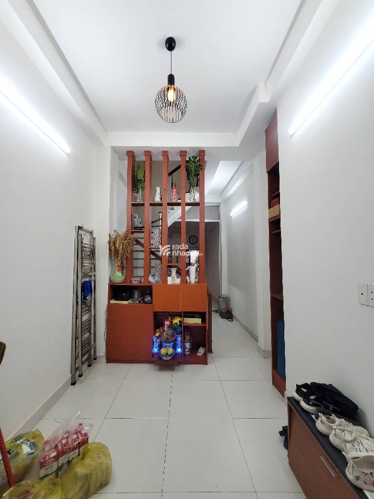 HẺM XE HƠI SÁT NHÀ, ĐINH TIÊN HOÀNG, BÌNH THẠNH, 30M2 MỚI Ở NGAY, GIẢM 550TR CHỈ 6.35T TL 