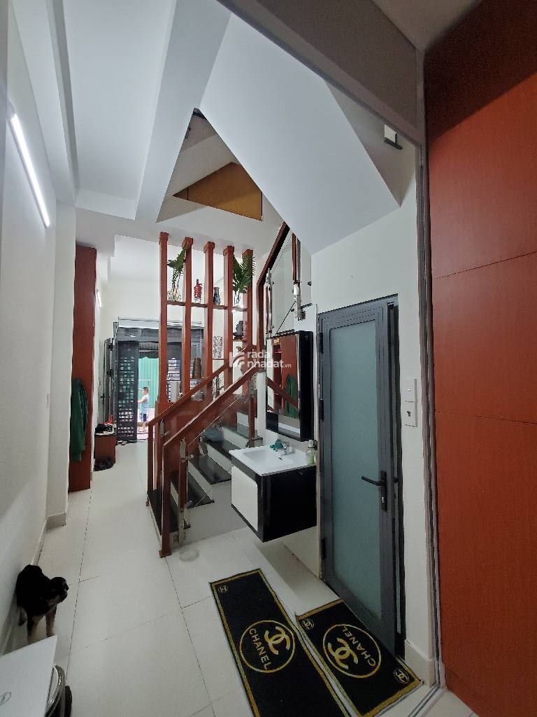 HẺM XE HƠI SÁT NHÀ, ĐINH TIÊN HOÀNG, BÌNH THẠNH, 30M2 MỚI Ở NGAY, GIẢM 550TR CHỈ 6.35T TL 