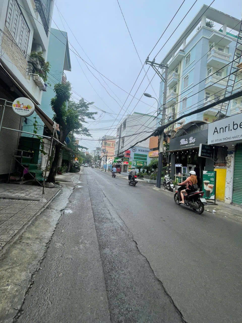 Bán Tòa CHDV Mặt Tiền hẻm Thống Nhất P11-(5.5mx20m)-6 Lầu-Giá 16ty8 TL