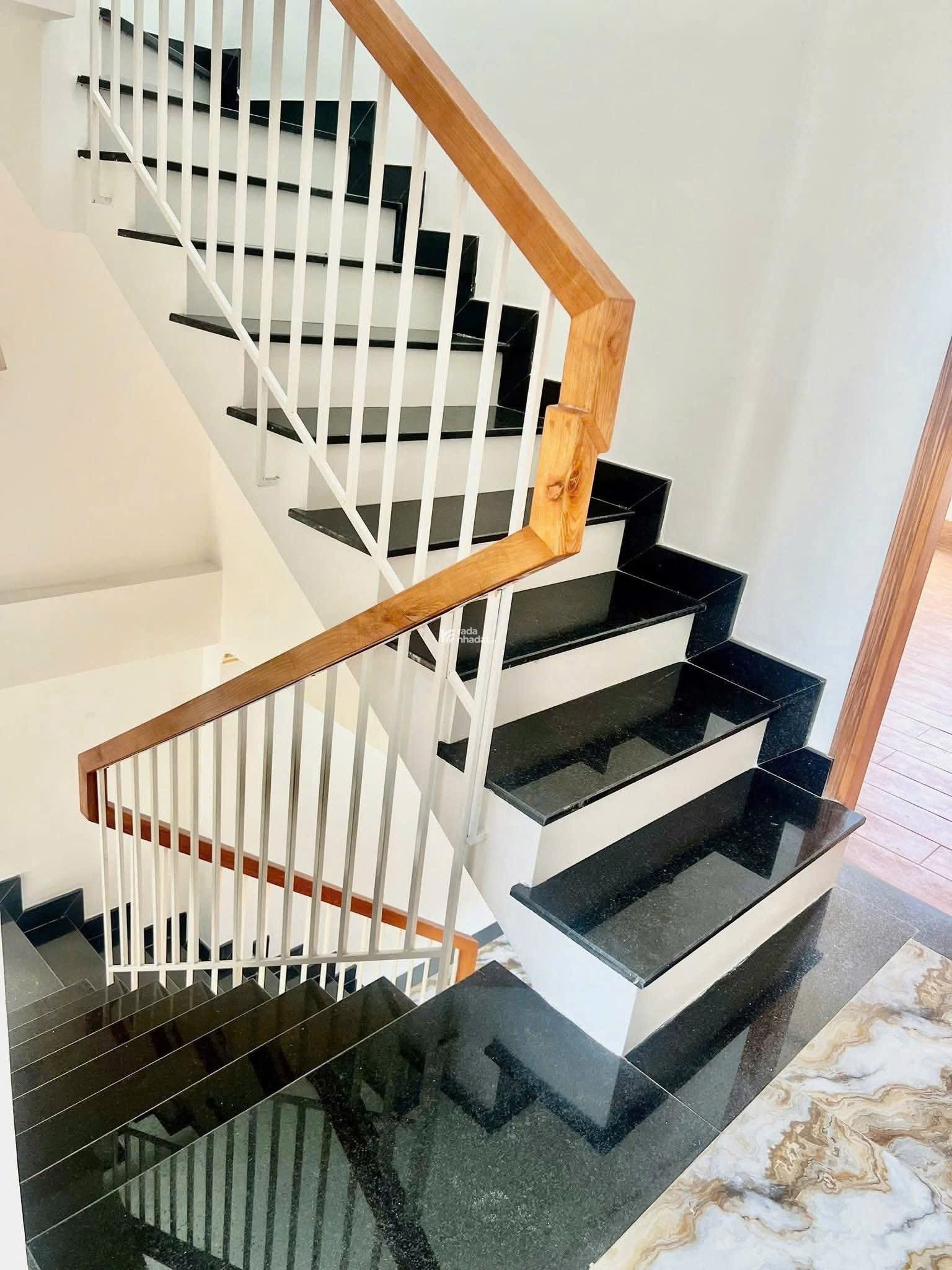 BÁN NHÀ ĐẸP ĐƯỜNG HT05 4.X TỶ - GẦN NGUYỄN ẢNH THỦ, Q.12