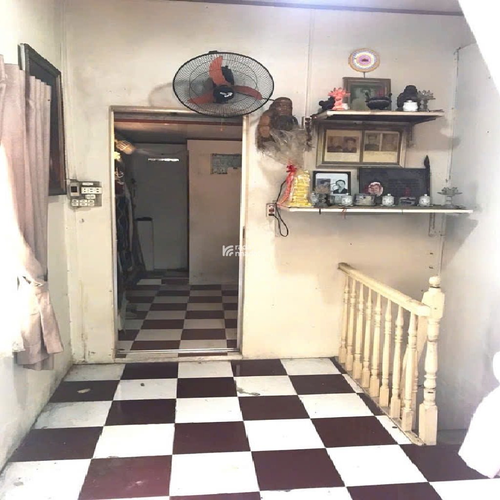 Nhà QUẬN 3 - Võ Văn Tần - gần Nhà thờ Đức Bà và Công viên Tao Đàn - 2 Tầng - 4.8 tỷ