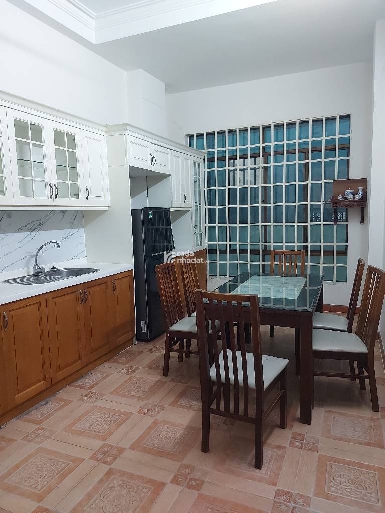 Nguyễn Hiến Lê Phường 13 Tân Bình  Giá 10 tỷ