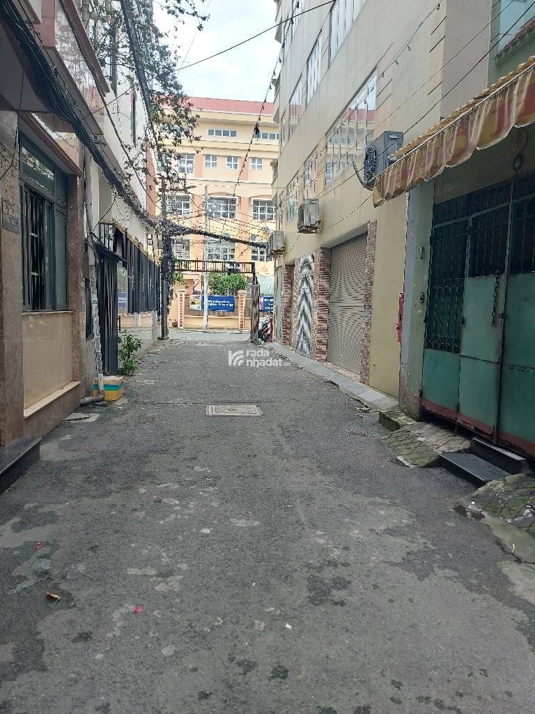 Nguyễn Hiến Lê Phường 13 Tân Bình  Giá 10 tỷ