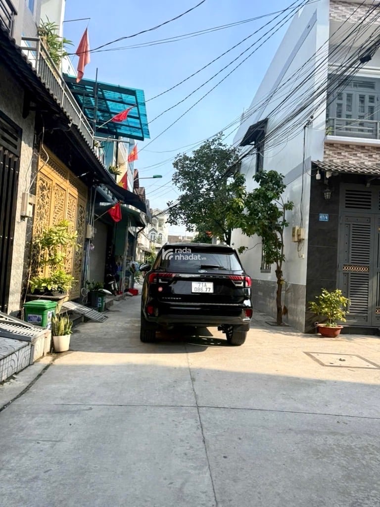 bán nhà gần lê trọng tấn phạm đăng giảng