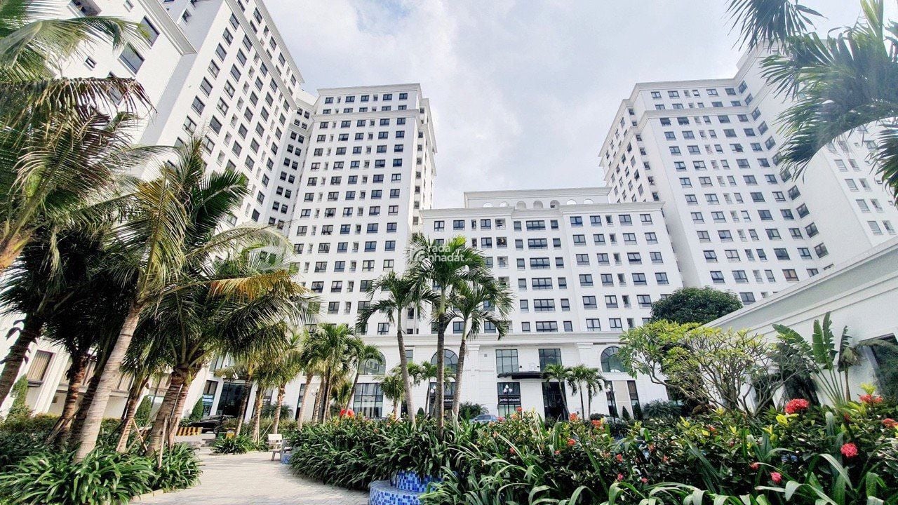 Eco City Việt Hưng. Duy nhất căn 72m2 full đồ hướng đông bắc view siêu thoáng, giá 4 tỷ bao phí