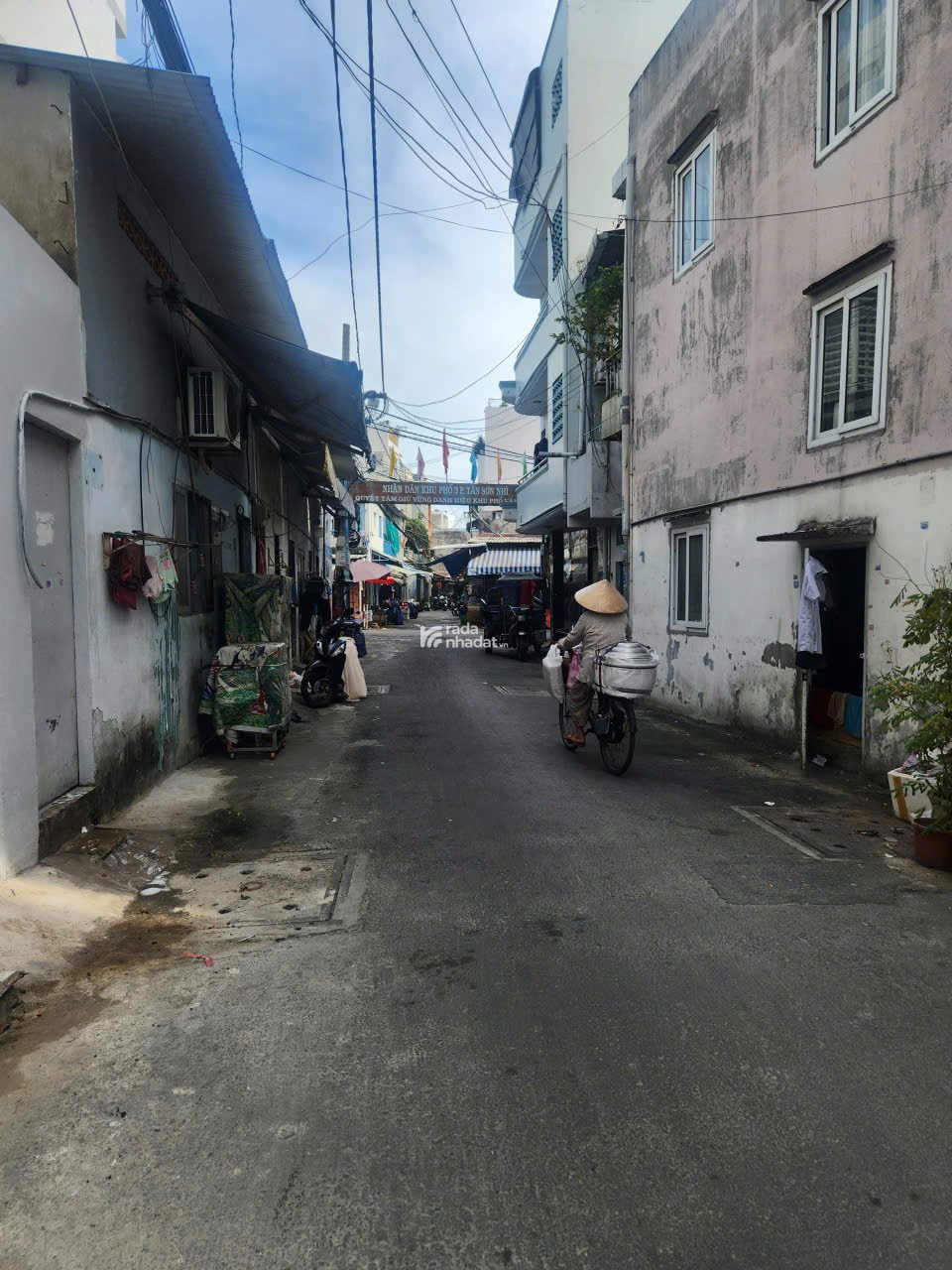 Nhà 2 lầu chỉ 6.2 tỷ -  Tân Sơn Nhì, trục đường đẹp nhất Tân Phú 