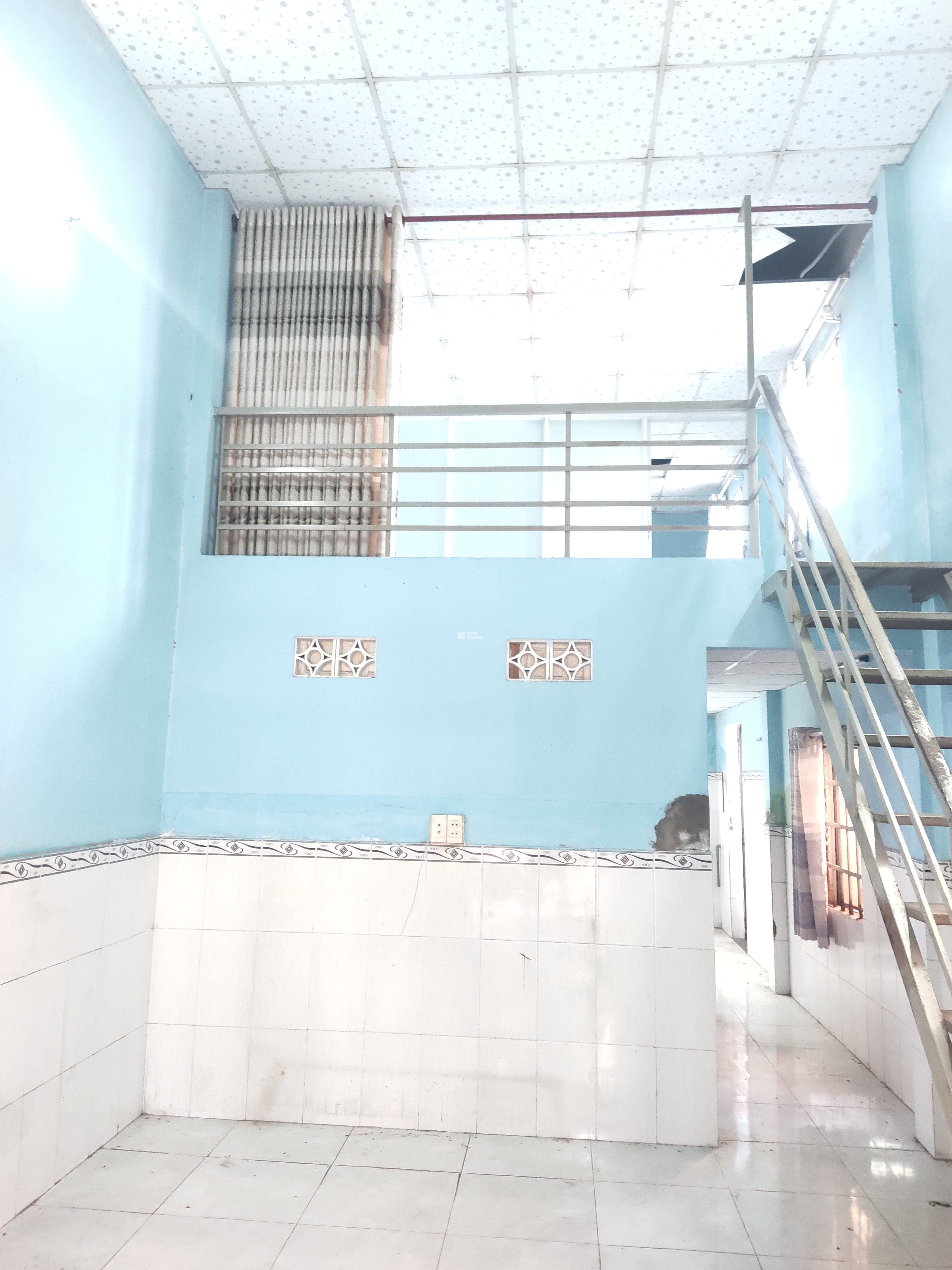 Bán nhà mặt tiền kinh doanh buôn bán Q12