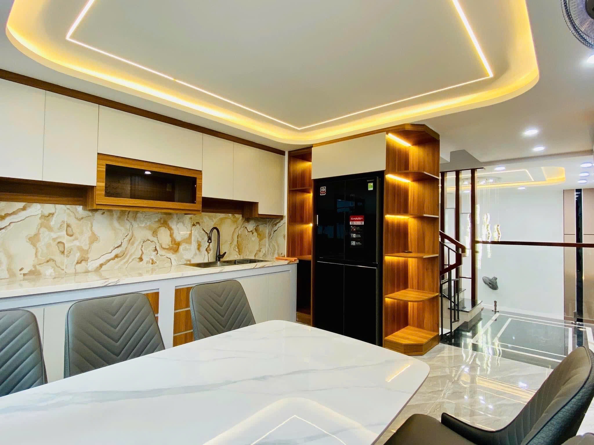 Nhà phong thuỷ tốt Nguyễn Văn Lượng P17 Q. Gò Vấp DT 44.8m2 giá 3tỷ850, đang cho thuê 12tr/tháng