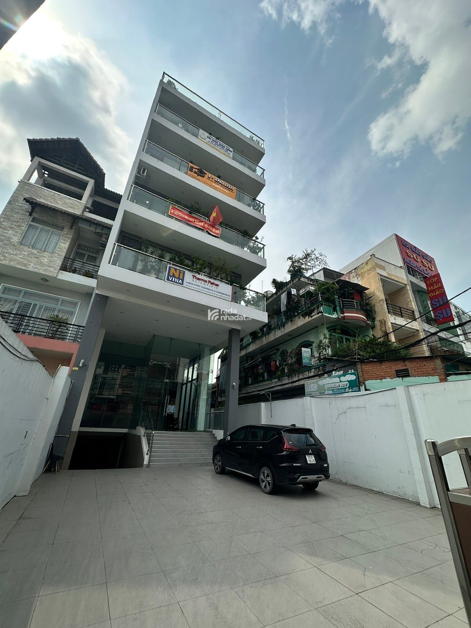 105 TỶ . BÁN TÒA  BUILDING MẶT TIỀN TÂN KỲ TÂN QUÝ P. TSN, Q. TÂN PHÚ. 9m X 62m