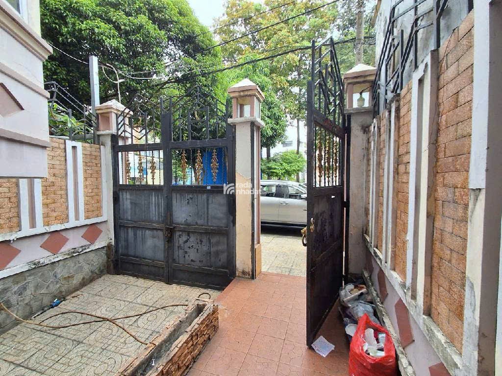 Bán Nhà Mặt Tiền Đường Số 24,Khu Tên Lửa (5m x 20m x 5 Tầng X Hầm) 13 Tỷ TL