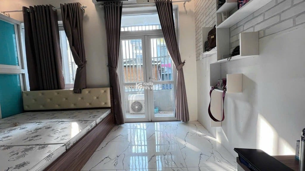 BÁN NHÀ HOÀNG VĂN THỤ – PHƯỜNG 4 – QUẬN TÂN BÌNH - HẺM TRƯỚC NHÀ 6M - ĐANG CHO THUÊ 25 TRIỆU/TH