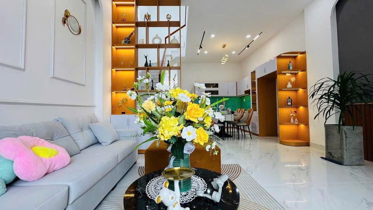 Nhà Đẹp hẻm oto giá 3tỷ350tr Vườn Lài, Quận 12, Sổ Hồng Riêng