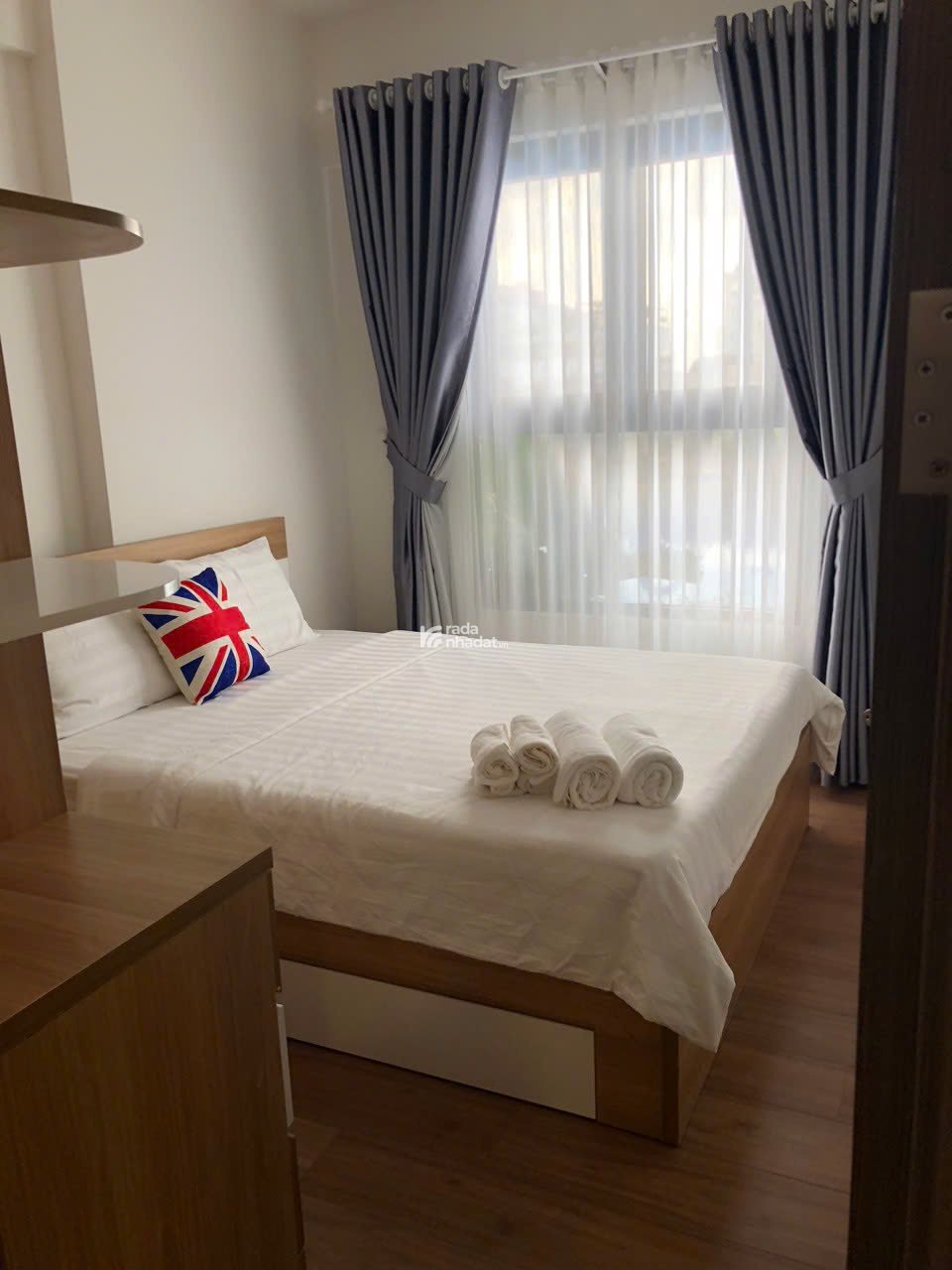 Cần bán gấp căn hộ B1 Trường Sa, P17, Bình Thạnh, DT 52m 2PN 2WC giá 3,3 tỷ. LH 0904690198