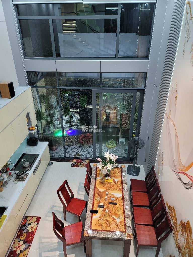 NHÀ 6 TẦNG MỚI ĐẸP - 72M2 - HẺM 8M - GẦN GA T3 & SIÊU THỊ EMART 