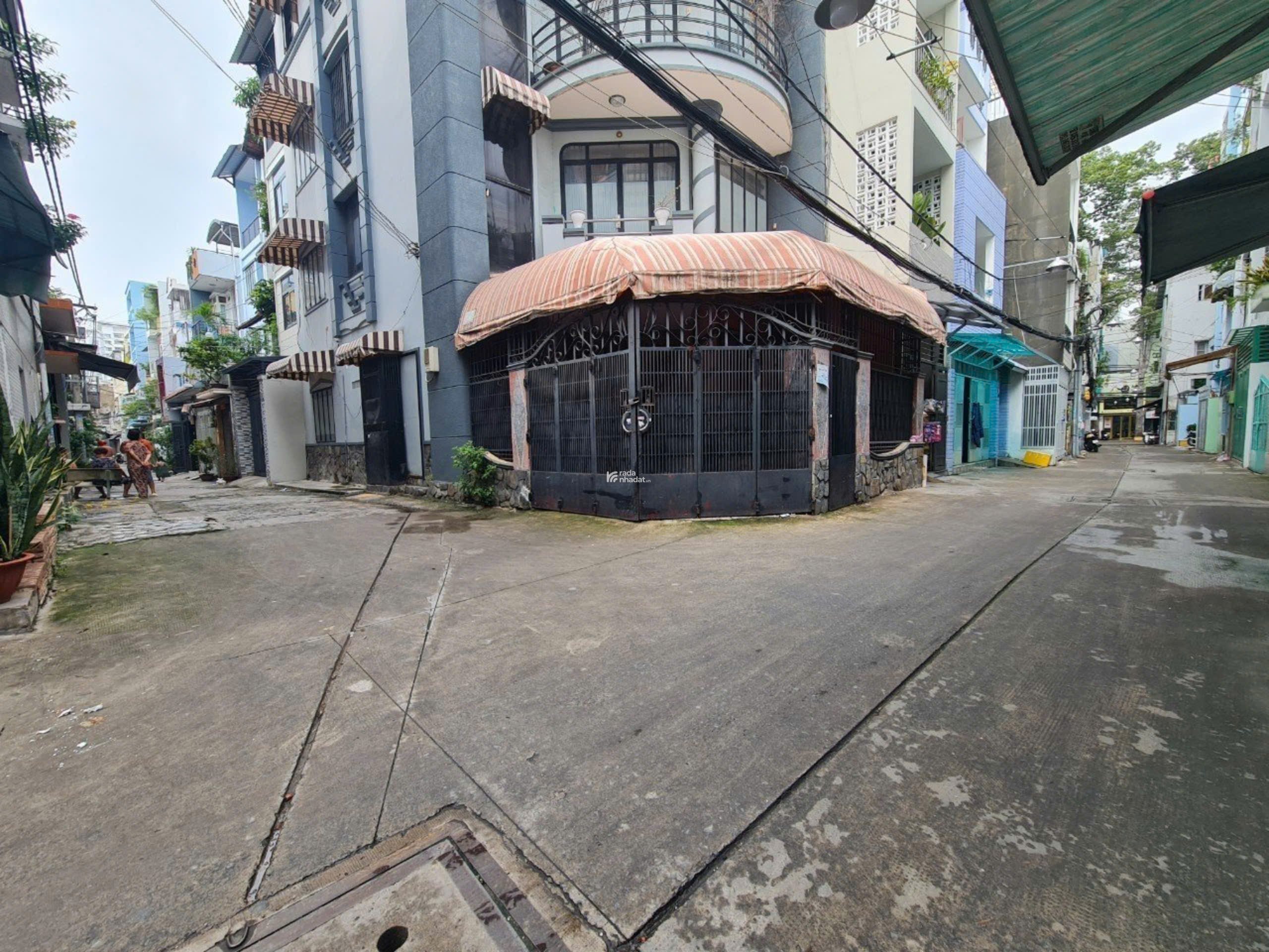 Giảm Sốc 700 Triệu HXH Ngủ Nhà Hòa Hảo Q.10 , 4 Tầng ,diện tích 4,6x15m2 ,11 .5 Tỷ về 10.8 Tỷ Chốt