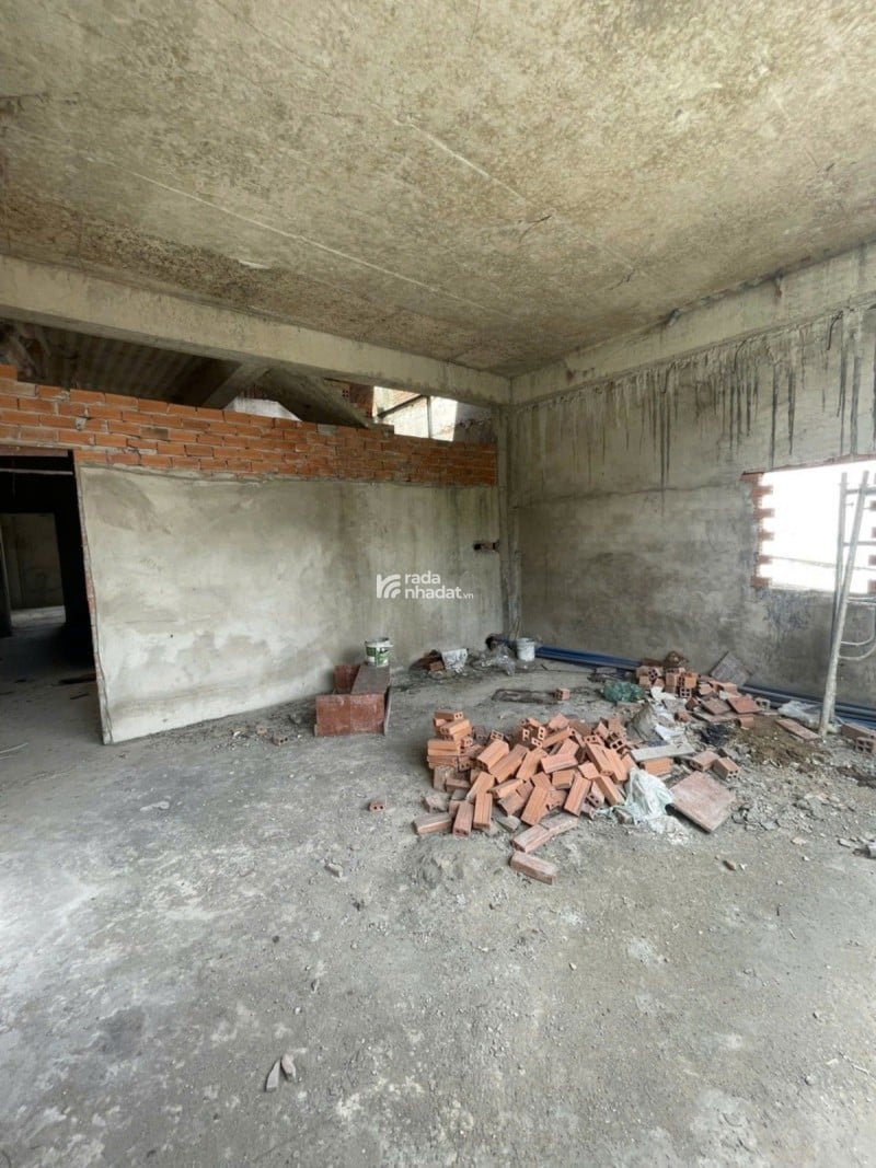 Bán nhà mặt tiền Vườn Lài-ngang 5.5m-sổ vuông vức-kinh doanh sầm uất