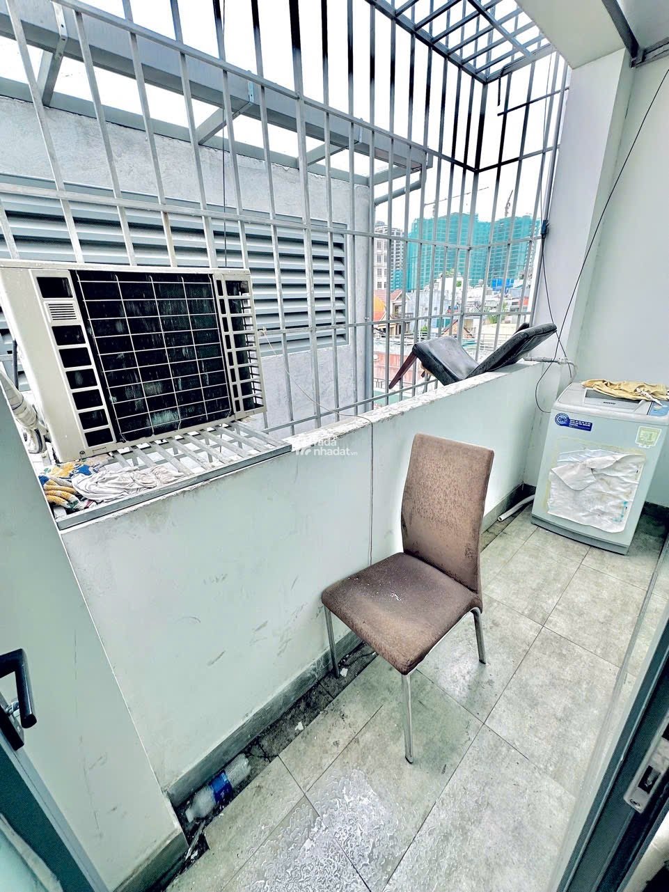 Căn Hộ Rộng 35m2 Quận 10 Có Ban Công Gần Đại Học Bách Khoa, UEH