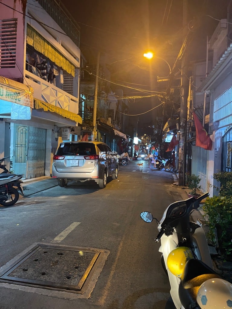 MẶT TIỀN (khu vực hiếm nhà bán) -  CẠNH BẾN XE MIỀN TÂY THÔNG LÝ CHIÊU HOÀNG - 100M2 (3,8m x 26m)  