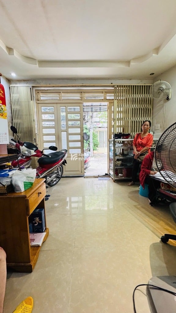 TRUNG TÂM. TRƯỚC NHÀ 8M, LÊ VĂN SỸ, PHÚ NHUẬN, 35M2 TIỆN XÂY. GIẢM 350TR CHỈ CÒN 5.79T