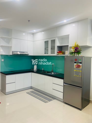Căn hộ Vinhomes Grand Park hàng tuyển, tầng 4 cửa hướng Đông Bắc phong thủy, ban công đón nắng