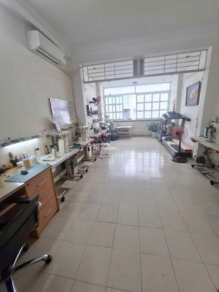 NHÀ 5 TẦNG - 64M2 - 5PN - HẺM 8M THÔNG Ô TÔ - TIỆN Ở VÀ KINH DOANH