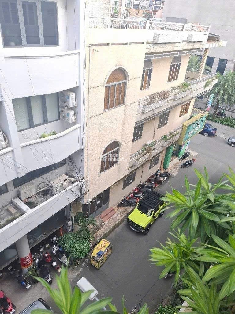 NHÀ 5 TẦNG - 64M2 - 5PN - HẺM 8M THÔNG Ô TÔ - TIỆN Ở VÀ KINH DOANH