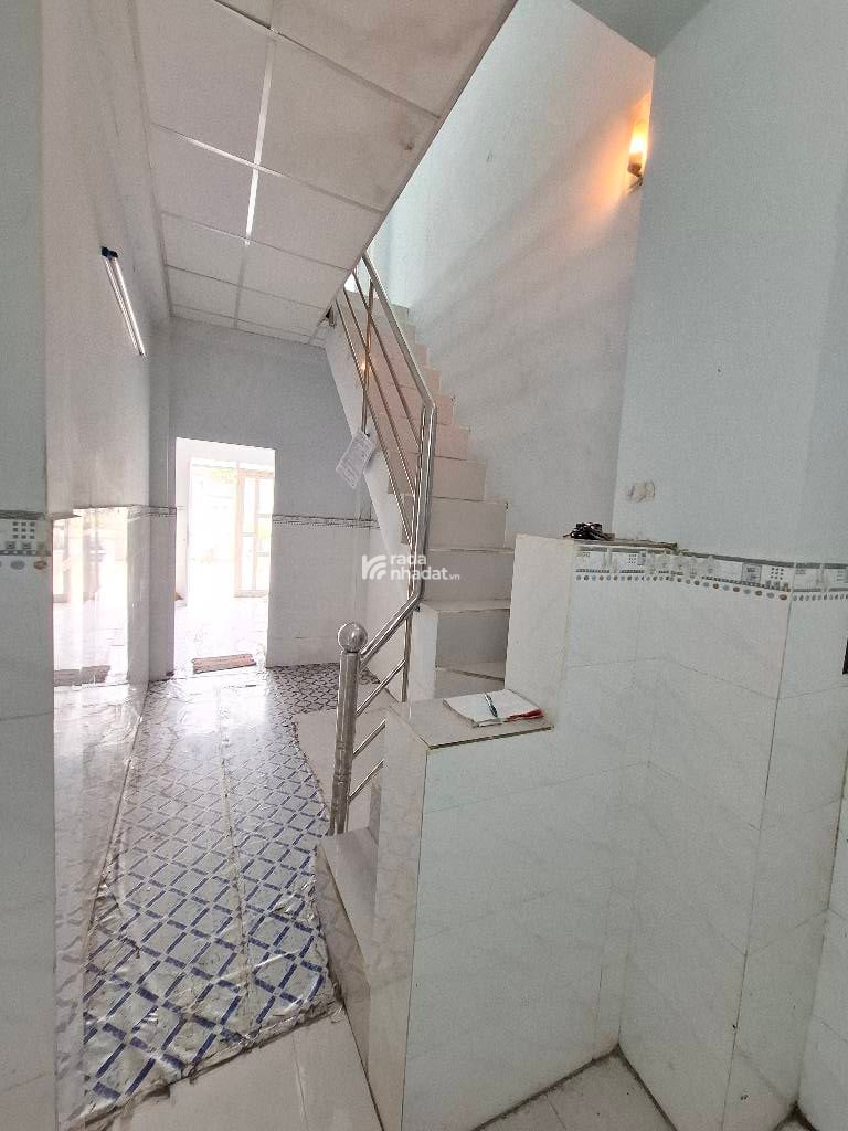 BÁN NHÀ MẶT TIỀN LÒ GỐM QUẬN 6 50M2 6.X TỶ 3 TẦNG BTCT KẾ COOPMART