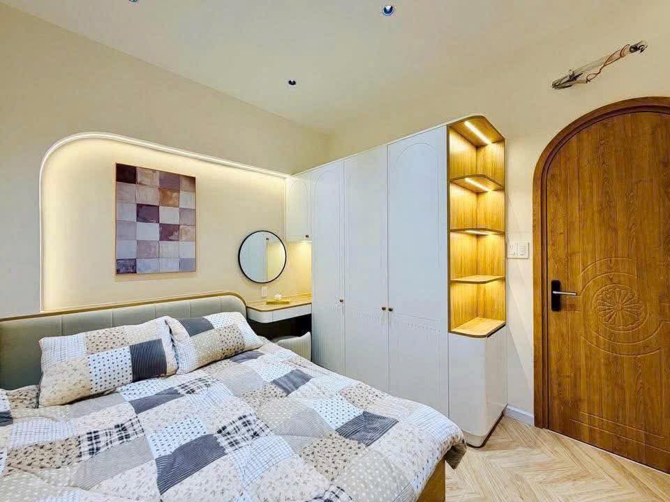 Nhà bình chánh giá rẻ, dọn vào ở ngay