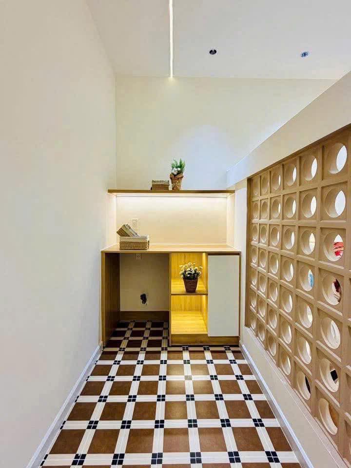 Nhà bình chánh giá rẻ, dọn vào ở ngay