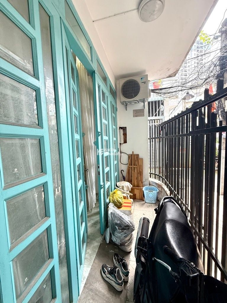 Nhà phố 2 tầng BTCT góc thoáng, hẻm một trục ra Trần Xuân Soạn, Tân Kiểng Q7, Giá chỉ 4,3 tỷ (TL)