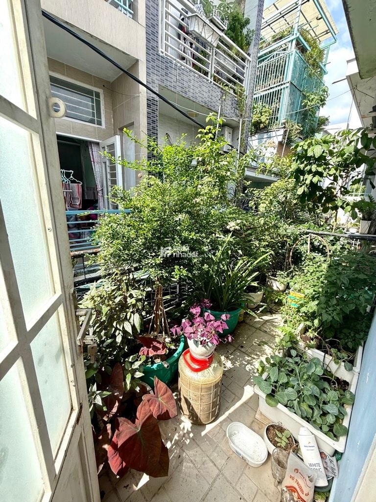 Nhà phố 2 tầng BTCT góc thoáng, hẻm một trục ra Trần Xuân Soạn, Tân Kiểng Q7, Giá chỉ 4,3 tỷ (TL)