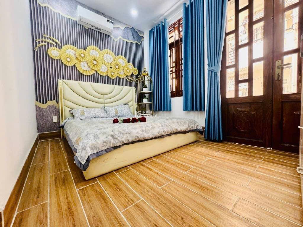 Nhà mới đẹp 4 tầng Phạm Văn Chiêu Phường 14 Gò Vấp H5M DT sàn 139m2 Giá 6.6 Tỷ