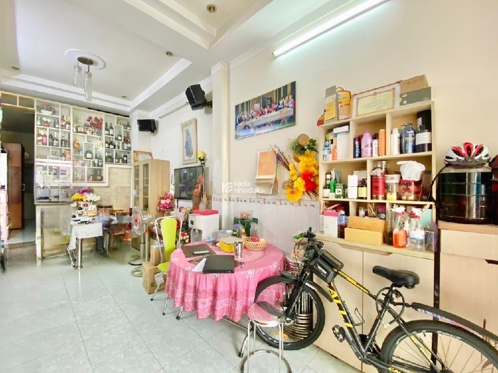 HẺM THÔNG ÔNG ÍCH KHIÊM - QUẬN 11 - VỊ TRÍ ĐẸP - 4PN Ở NGAY - 70M2 - HẺM YÊN TỈNH - NỞ HẬU - 6,6 tỷ