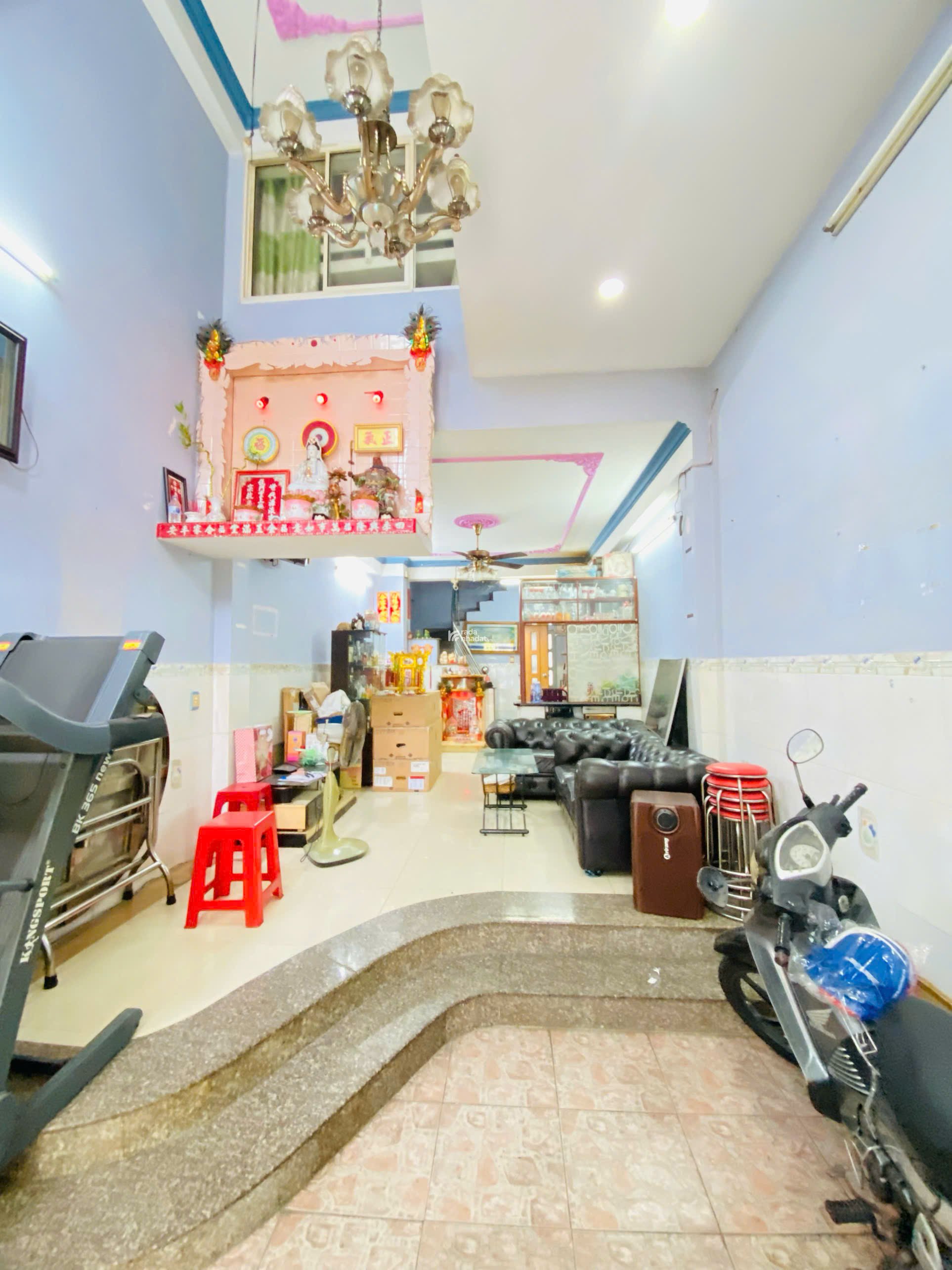 Bán nhà 4 tầng, 4 PN, trung tâm Quận 11