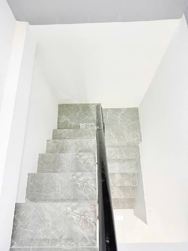 NHÀ 3 TẦNG - 30M2 - TRUNG TÂM QUẬN 10 - HẺM 3M THÔNG ĐƯỜNG 3/2