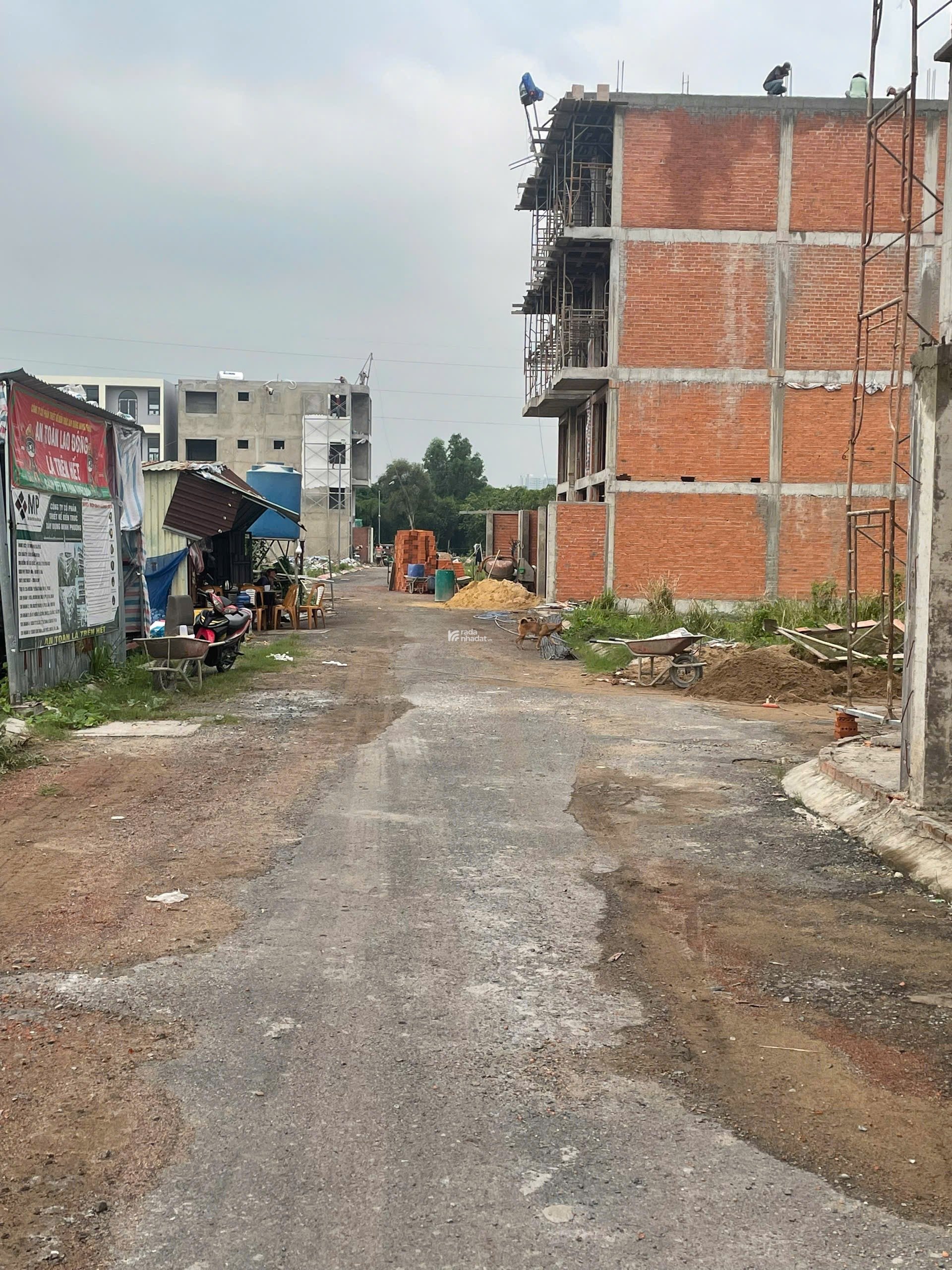 Sổ sẵn full thổ đất nền thủ Đức 60m2