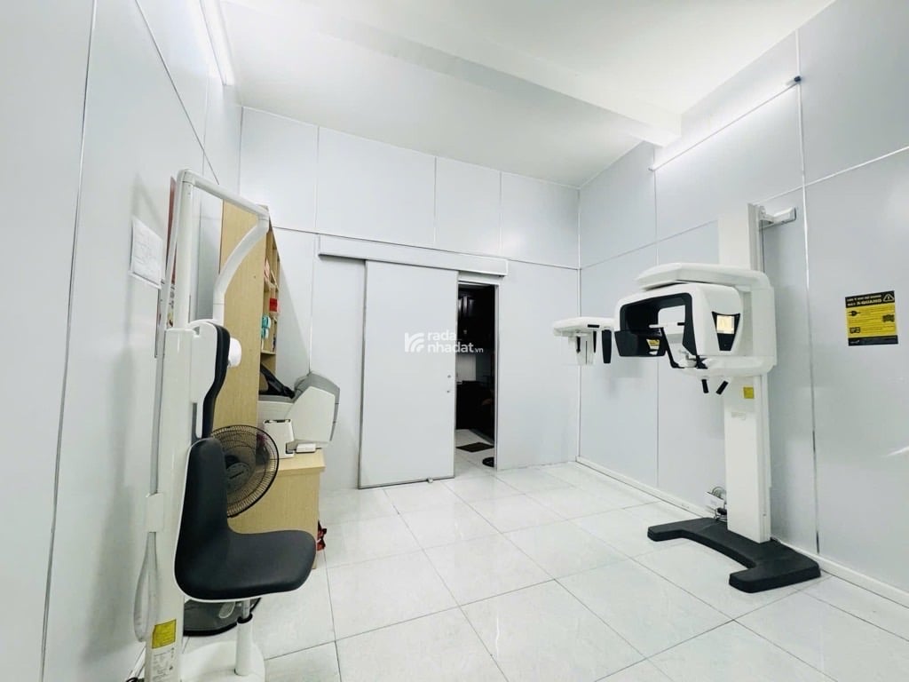 MẶT TIỀN KINH DOANH SẦM UẤT ĐƯỜNG 3 THÁNG 