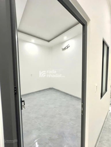 Bán gấp nhà riêng, DT 56m2, ngang 4x14m, đường Dương Quảng Hàm, P. 6, Gò Vấp